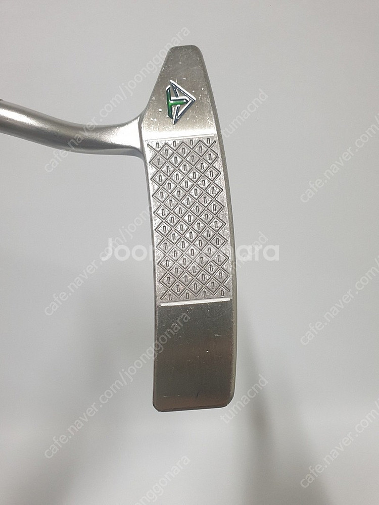 툴롱 롱아일랜드 퍼터 33인치 판매합니다.--1