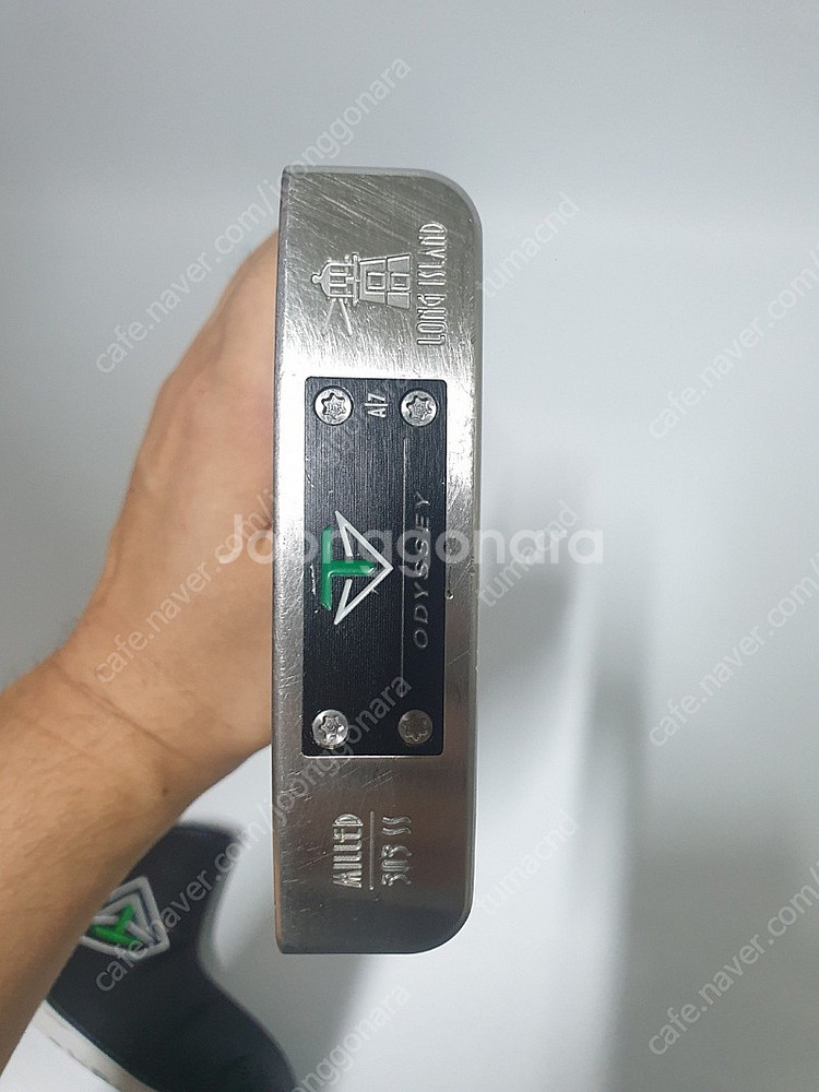 툴롱 롱아일랜드 퍼터 33인치 판매합니다.--2