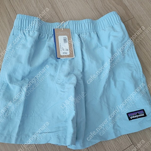 파타고니아 보이즈 배기스 쇼츠 5인치 스카이블루색 L 사이즈 새상품 팝니다.(택포) Patagonia Boys' Baggies Shorts