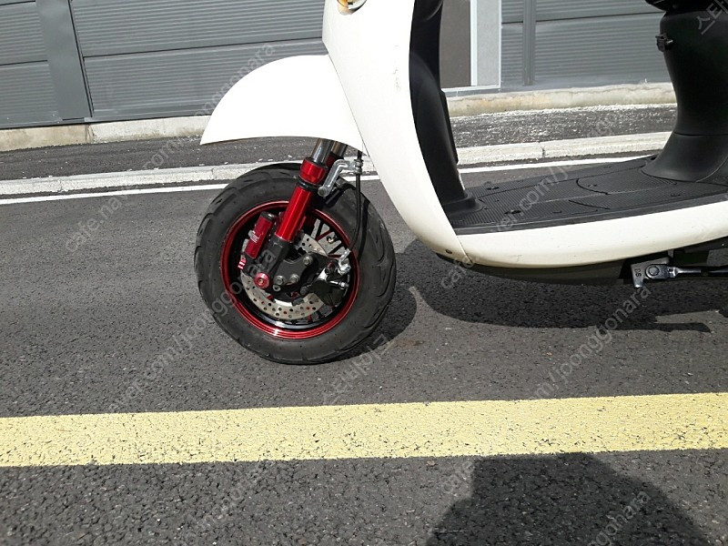 보노 전기스쿠터 오토바이 이미지