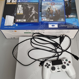 ps4 프로 화이트 중고 판매합니다~