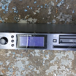 TASCAM CD PLAYER