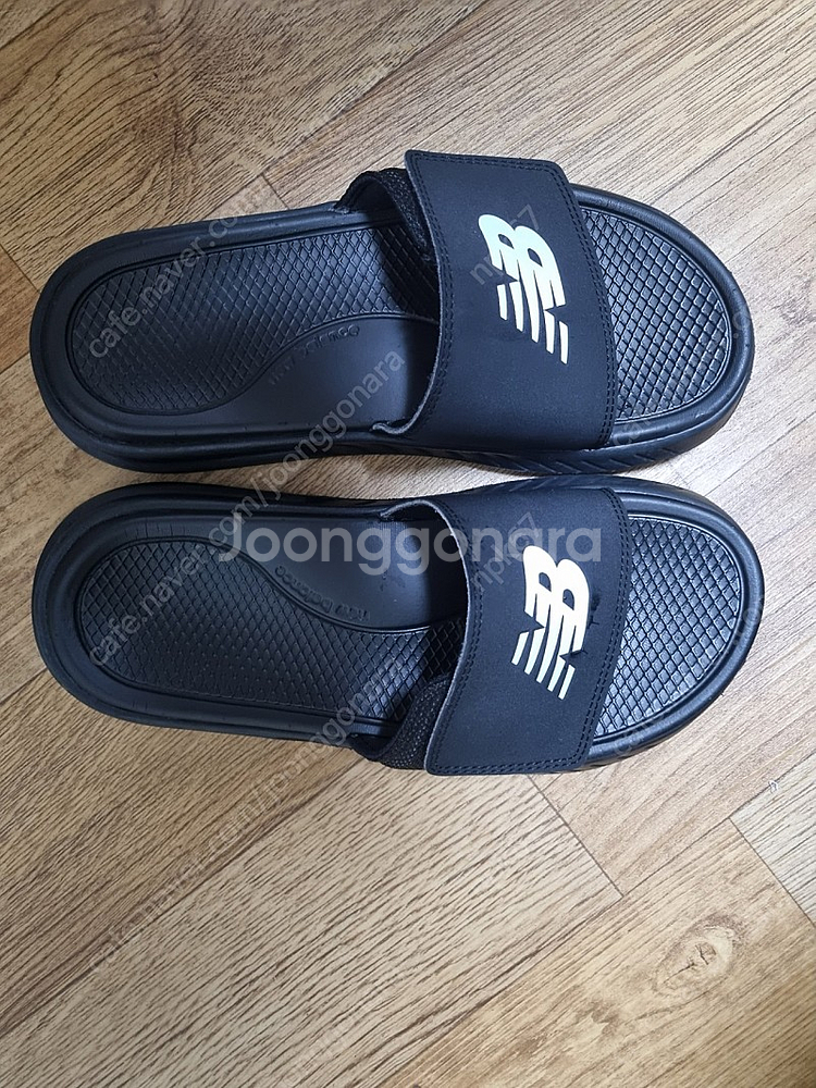 뉴발란스 쿠셔닝 슬라이드 슬리퍼 260--0