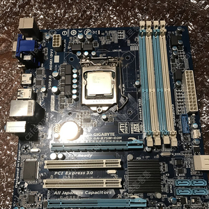 (가격다운)인텔 CPU i5-2500 + 기가바이트 보드 GA-B75M-D3H 팝니다