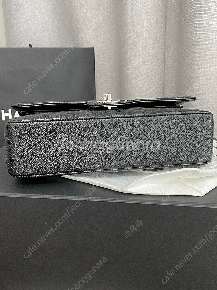 가격내림)샤넬 클래식 미듐 은장 클미은장 30번대 팔아...--4