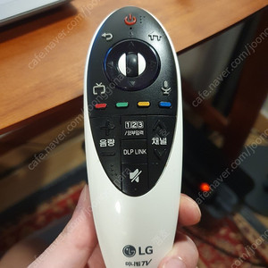 LG FHD빔프로젝터 pf1500 팝니다