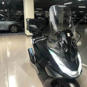 pcx125 ABS 21년 2,300 키로 신차급 팝니다