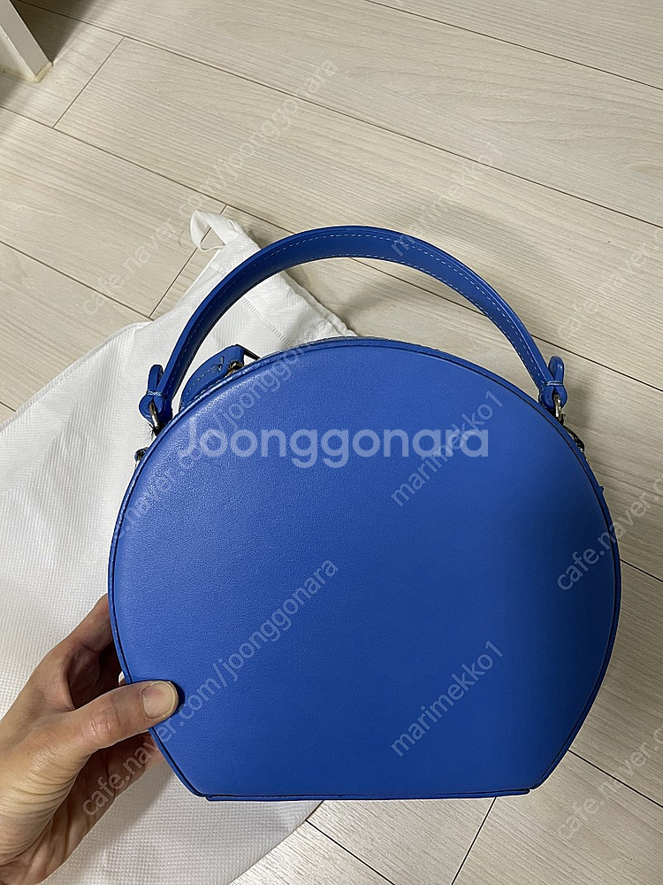 포르타 로마나 쥬스토백 (블루 색상)--3