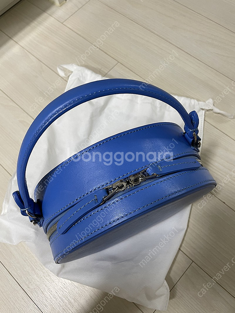 포르타 로마나 쥬스토백 (블루 색상)--4