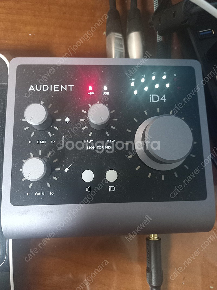 Audient 오디언트 iD4 MK2 오디오 인터페이스--0