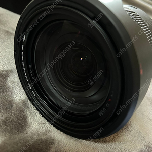 캐논 RF24-105mm f4L 렌즈 팝니다.