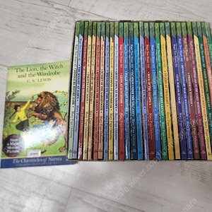 magic tree house 28권 , nate the great 12권 외 다수