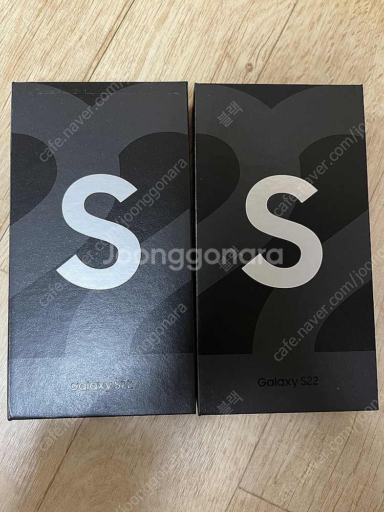 갤럭시 S22 화이트--1