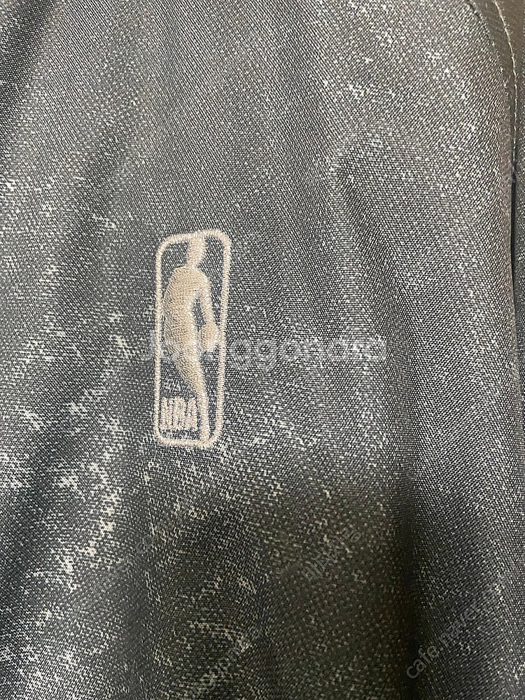나이키 CV5606-010 NBA 후드바람막이 팝니다--1