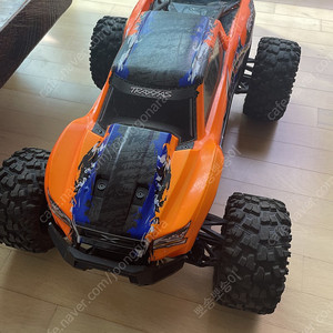 트랙사스 XMAXX 8S