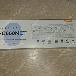 fc660m BT 화이트투톤 영문 갈축 팝니다