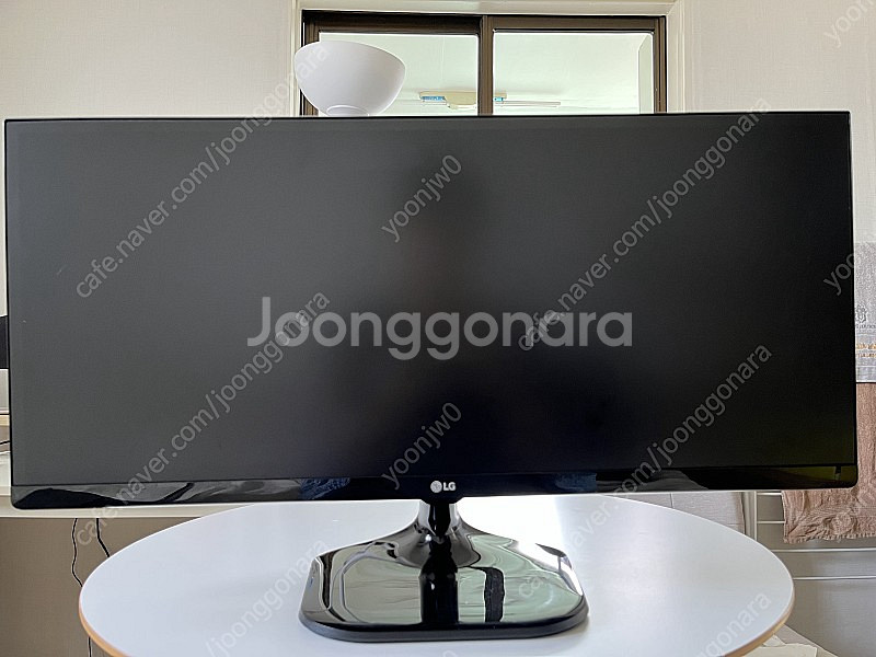 LG 29인치 울트라 와이드 모니터 싸게 팝니다--1