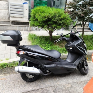 버그만125cc 스쿠터 판매합니다.