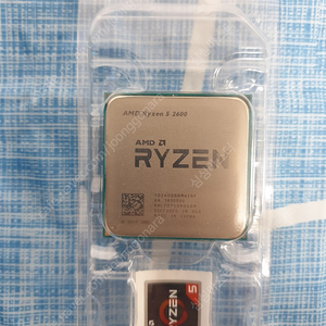 라이젠 2600 cpu 판매합니다. (쿨러 미사용) 6만원