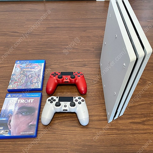 ps4 pro 화이트 CUH-7117B