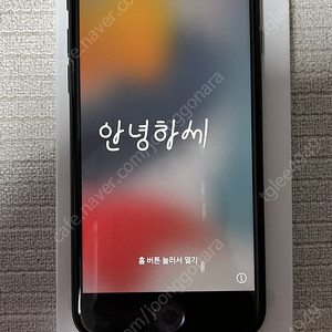 아이폰 SE2 128기가 블랙 리퍼 미사용 팝니다.