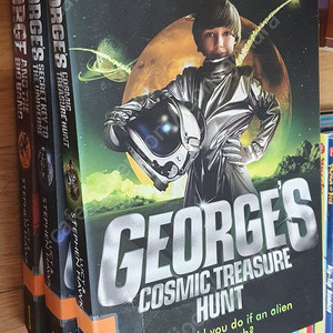 [영어원서] - GEORGE'S COSMIC TREASURE HUNT 시리즈 3권