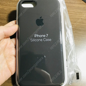 애플 정품 아이폰7 8 se2 se3 실리콘 케이스 (미개봉) 코코아 색상