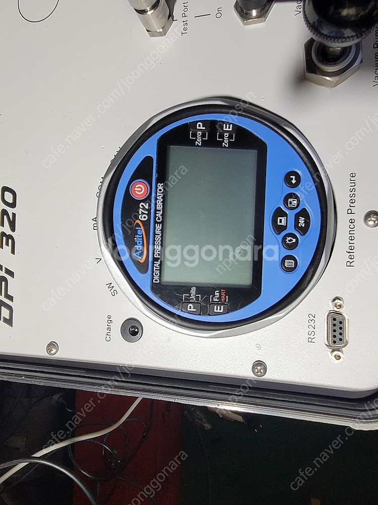 휴대용 압력교정기 DPi320--1