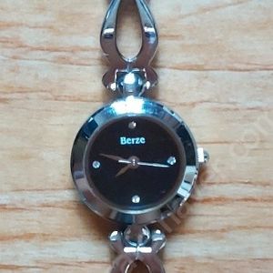 베르제 여성손목시계