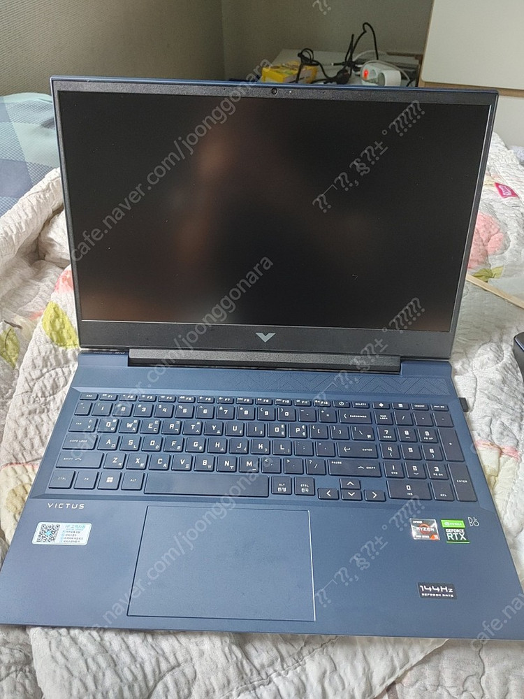 hp 빅터스 16 노트북--1