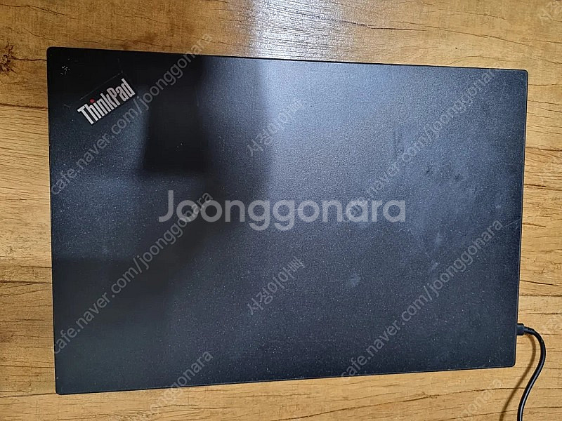 레노버 T590 4K액정 모델 판매합니다--2