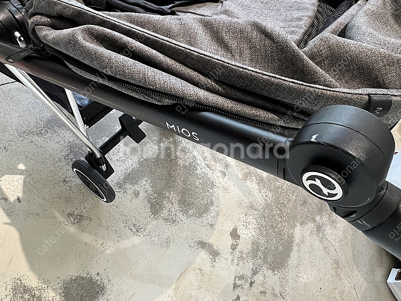 싸이벡스 미오스 유모차--2