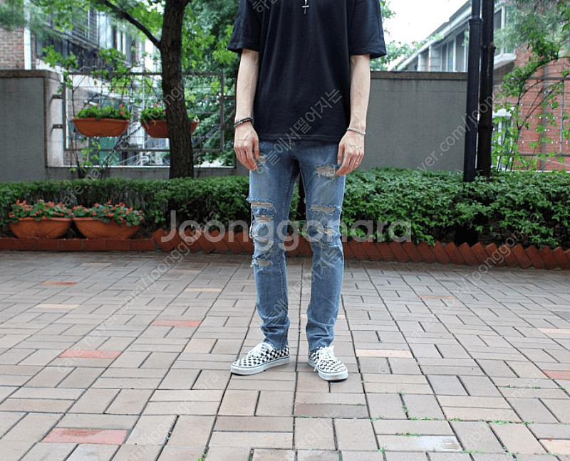 페이탈리즘 제네브 크롭진 46--0