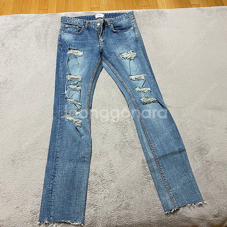 페이탈리즘 제네브 크롭진 46--2