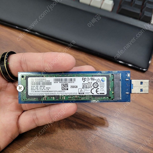 삼성 EVO 850 M.2 SSD + USB 케이스