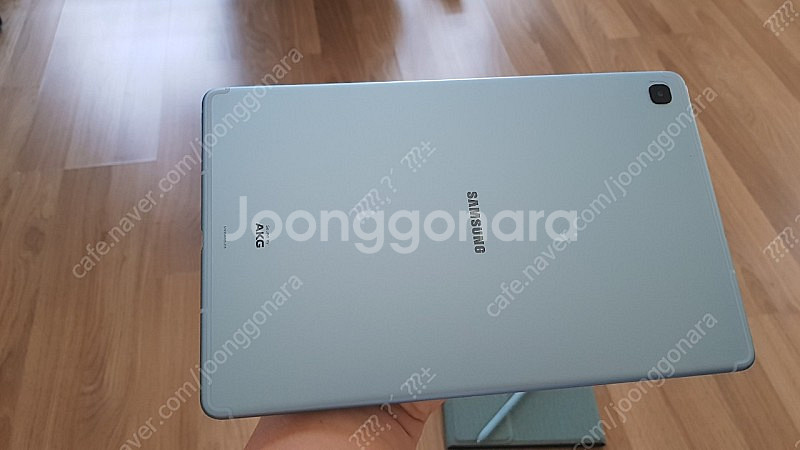 갤럭시탭s6lite 64g와이파이 팝니다--1