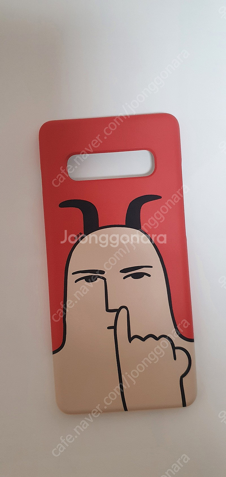모죠의일지 갤럭시s10+핸드폰케이스 팝니다--0