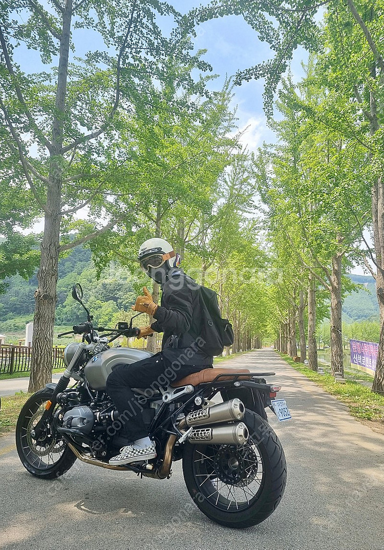 BMW 알나인티스크램블러--1