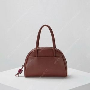 아카이브앱크 가방 leather bowling bag