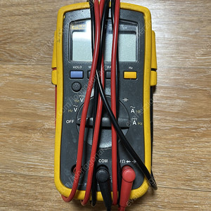 Fluke 112 멀티메타