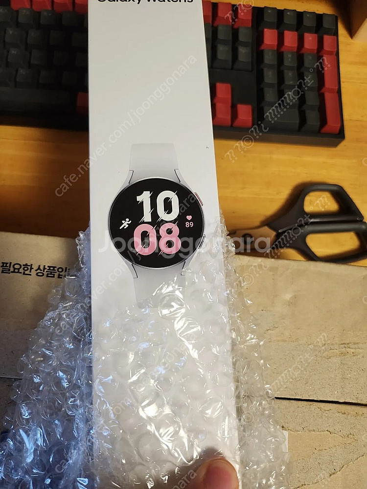 갤럭시 워치5 44mm 실버 미개봉 새제품--0