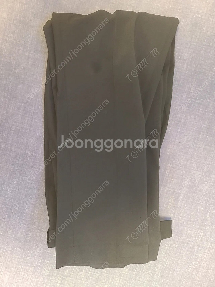 무신사 무탠다드 릴렉스드 테이퍼드 히든 밴딩 크롭 슬랙...--1