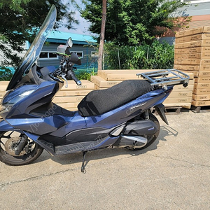 21년식 pcx abs 1700키로 팝니다