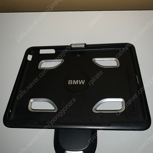 BMW 아이패드 ipad 거치대 팝니다.