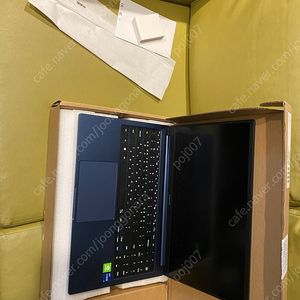 삼성노트북 갤럭시북 Nt750xda-xd72u 판매합니다 (상태극강 22년 4월생산)