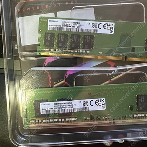 삼성 8g 2개 ddr4 3200 세트로팝니다.