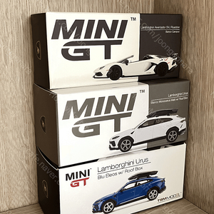 미니지티 MINI GT 우루스 (블루 화이트) 일괄판매