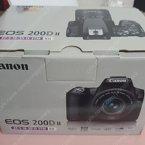 [신품 미사용] 캐논 EOS 200d 2 (화이트)+18-55mm IS STM+SD64GB+캐논 9361 가방+리더기