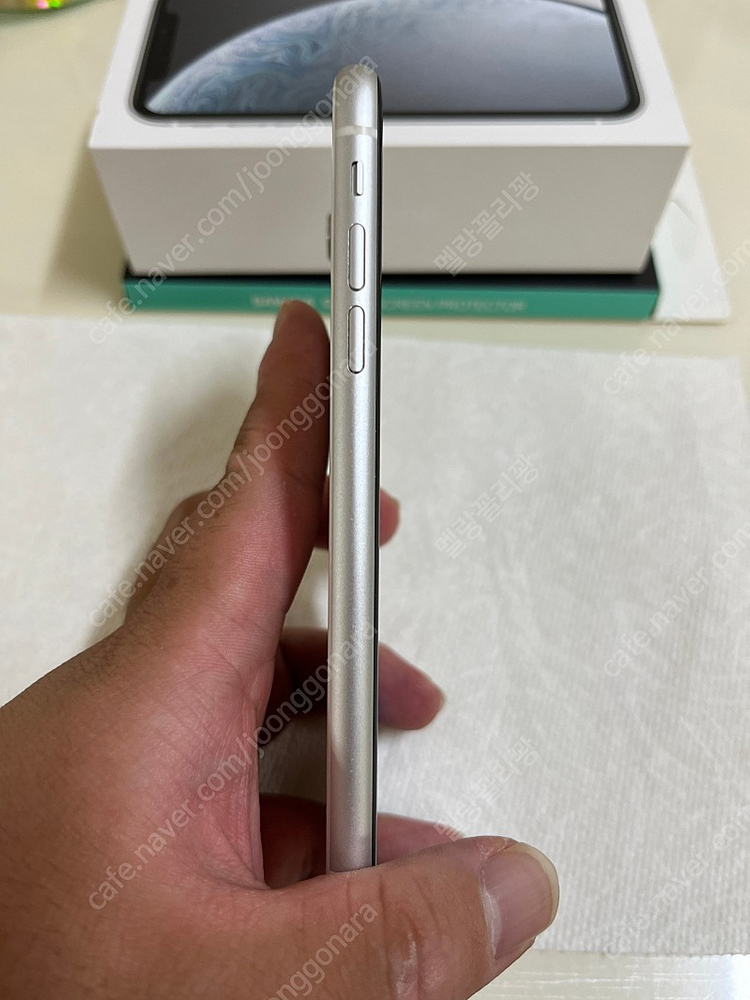 아이폰 xr 64g s급 화이트 (배터리 83%)--5
