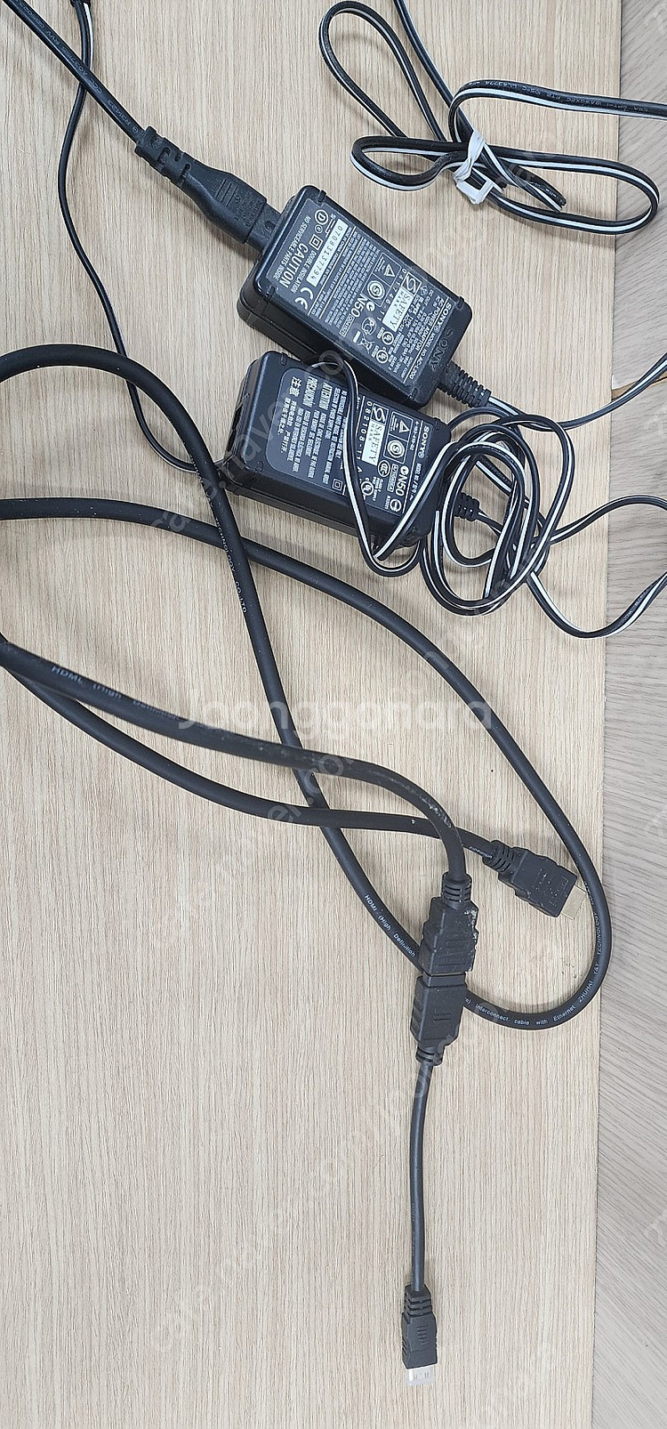 소니 cx130 캠코더와 삼각대 vct r640--4